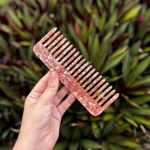 TRULY Beauty Rose Gold Hair Comb